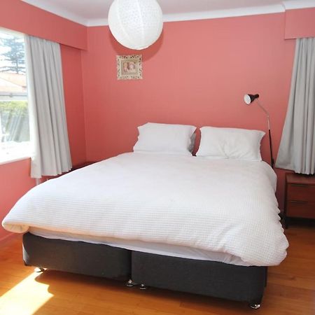 Waiwera Beach Getaway المظهر الخارجي الصورة