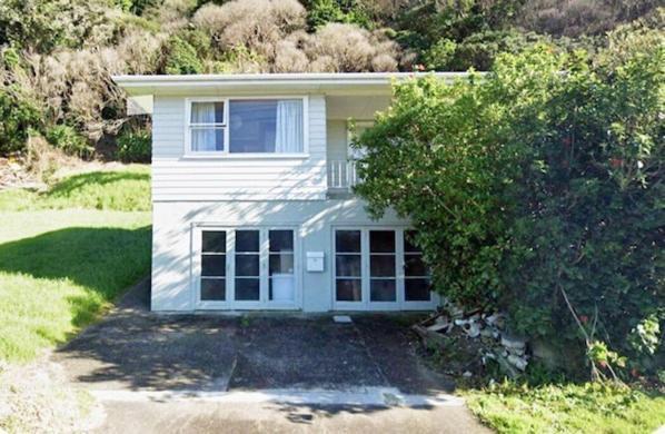 Waiwera Beach Getaway المظهر الخارجي الصورة